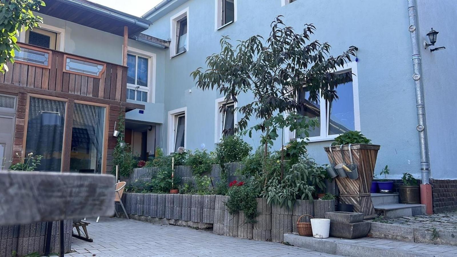 Antike Wohnmoeglichkeit Kurz Und Langfristig 100Qm Erdgeschoss Apartamento Lauchhammer Exterior foto