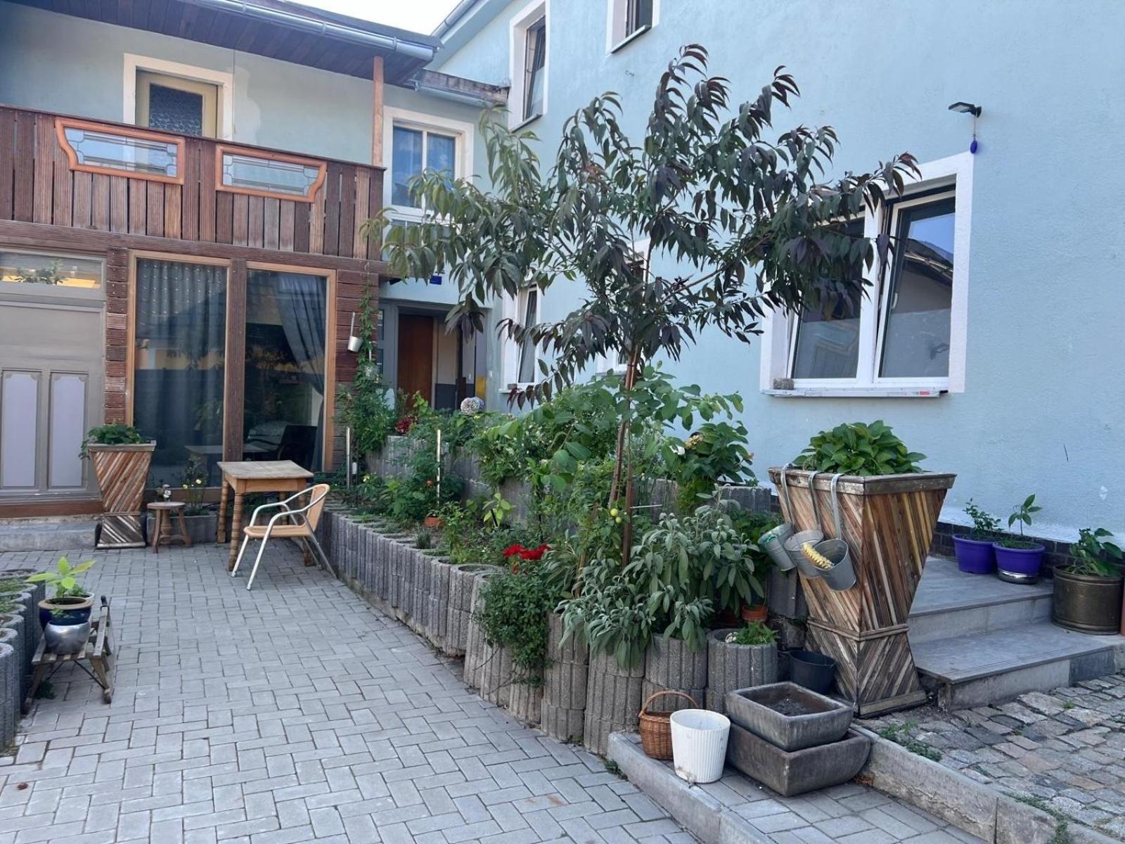 Antike Wohnmoeglichkeit Kurz Und Langfristig 100Qm Erdgeschoss Apartamento Lauchhammer Exterior foto